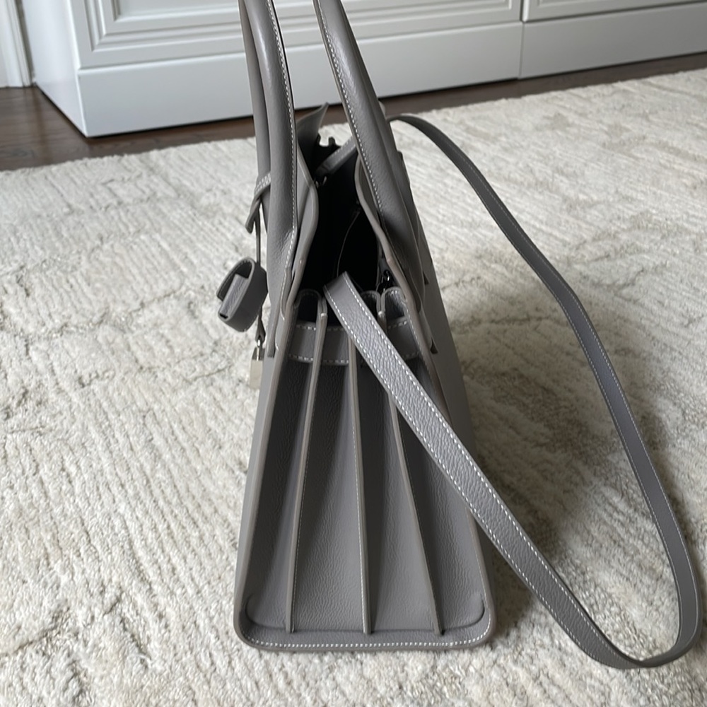 Saint Laurent Grained Calfskin Small Sac De Jour Grey - Picture 14 of 16